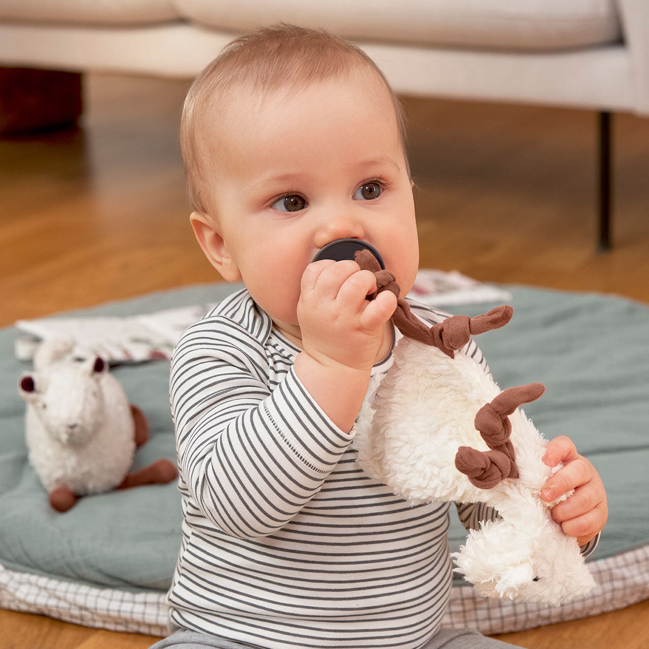 Lässig Cozy Colors Baby Langarm-Body aus Bio Baumwolle