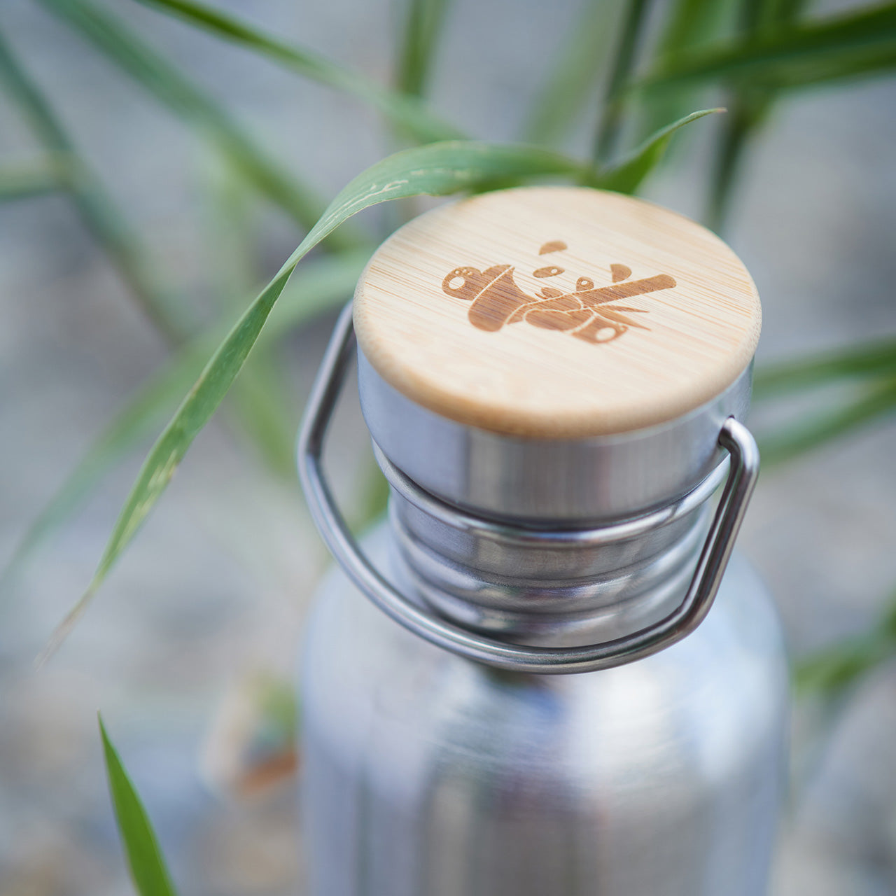 Pandoo Thermo Trinkflasche aus Edelstahl