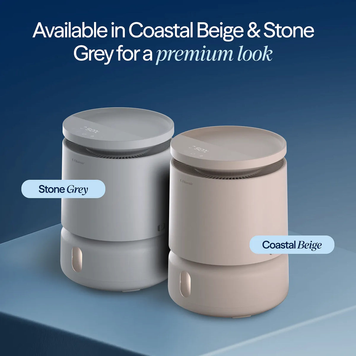Blueair DreamWell™ H38i Luftbefeuchter in den Farben „Stone Grey“ und „Coastal Beige“ nebeneinander